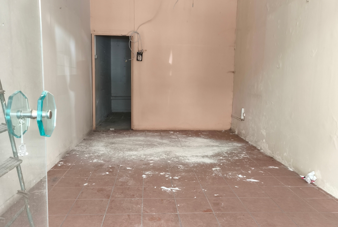 Κατάστημα 25τ.μ. στην αγορά της Λιβαδειάς