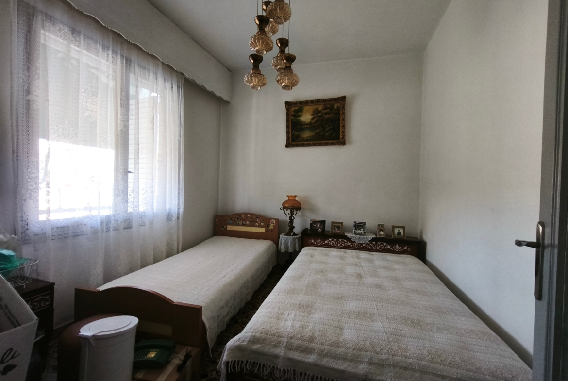 Υπερυψωμένο ισόγειο διαμέρισμα στον Ορχομενό