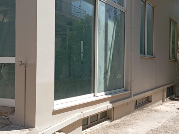 Επαγγελματικός χώρος 172τ.μ. στην Λιβαδειά Βοιωτίας