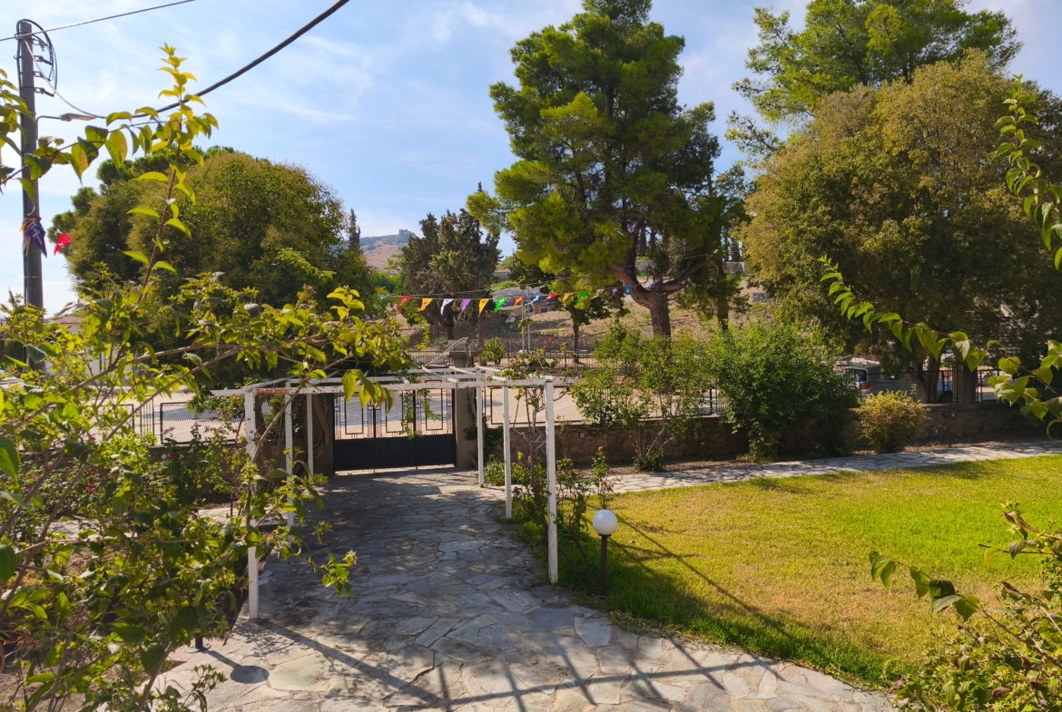 Μονοκατοικία 200τ.μ. στον Ορχομενό