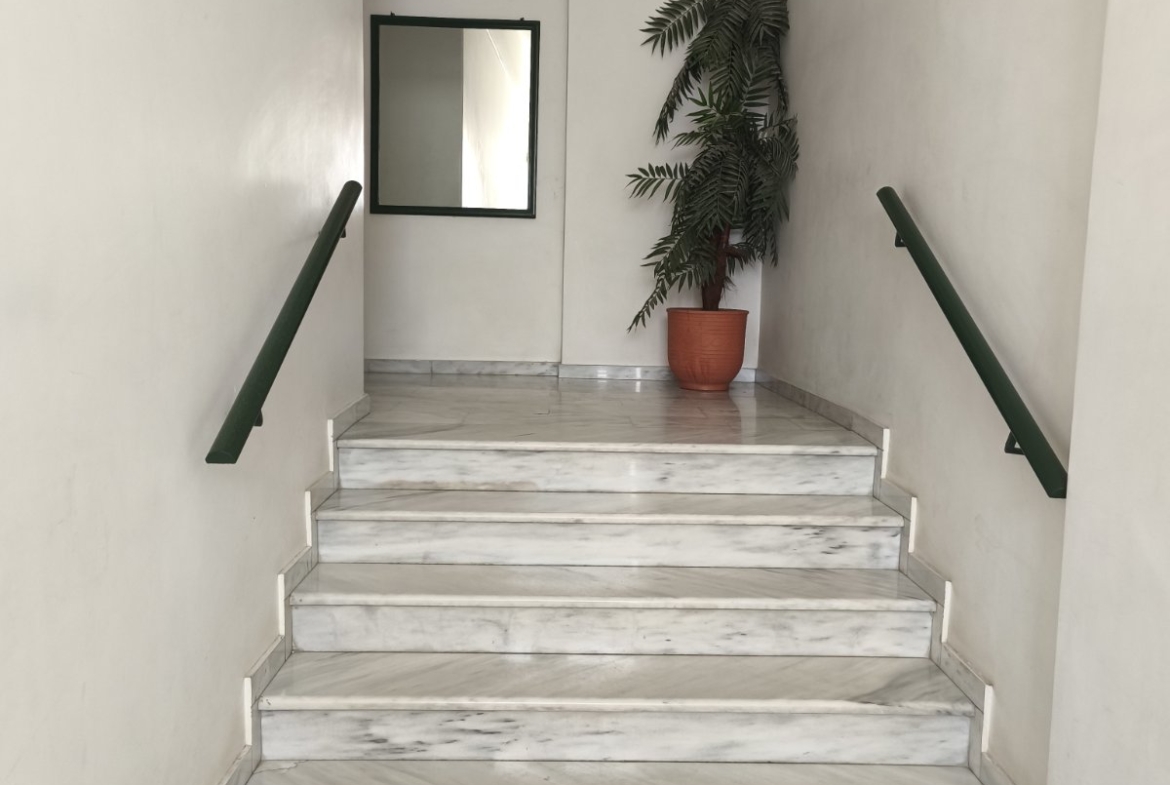 Ενοικιάζεται ιατρείο 100τμ στην Λιβαδειά Βοιωτίας.
