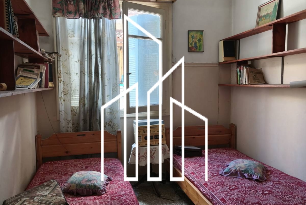 Πωλείται διαμέρισμα Ά ορόφου 113 τμ. στην Λιβαδειά Βοιωτίας.